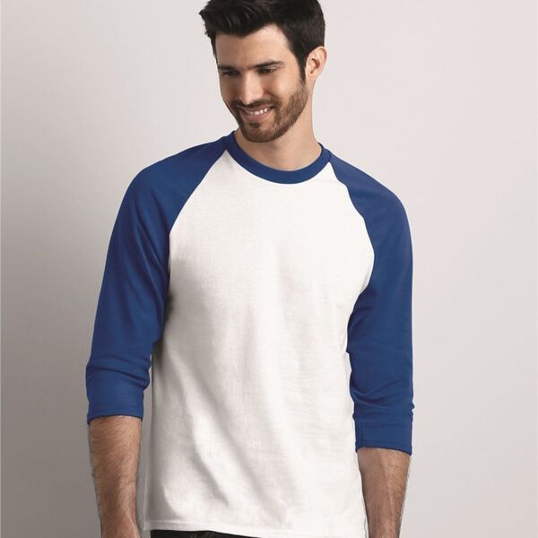 Unisex Heavy Cotton™ Raglan Three-Quarter Sleeve T-Shirt Thumbnail